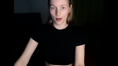 Snapshot of chanti_lovee chatting on 03.11.25 We Vibe Device that vibrates at the sound of Tips and makes me wet. vibe lush edging daddy lovense online show from 03.11.25