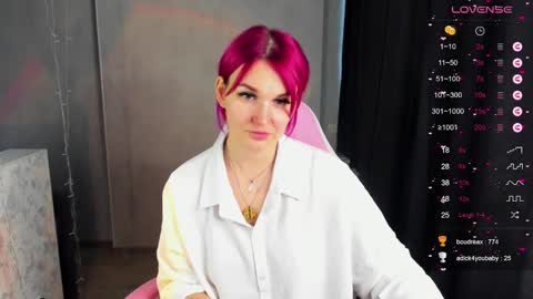 Snapshot of chaoka_ chatting on 12.28.24 Suzanna Snow online show from 12.28.24