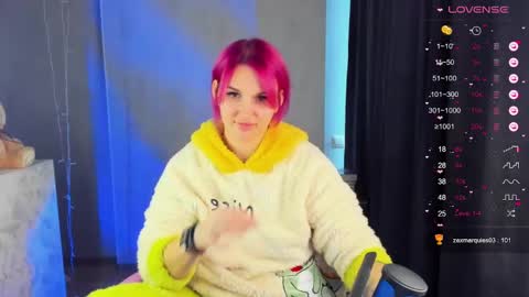 Snapshot of chaoka_ chatting on 01.14.25 Suzanna Snow online show from 01.14.25