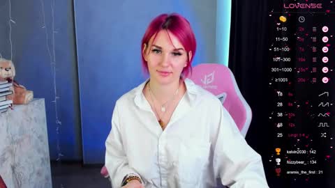 Snapshot of chaoka_ chatting on 01.28.25 Suzanna Snow online show from 01.28.25