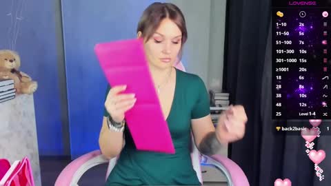 Snapshot of chaoka_ chatting on 02.22.25 Suzanna Snow online show from 02.22.25