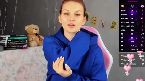 Snapshot of chaoka_ chatting on 03.03.25 Suzanna Snow online show from 03.03.25