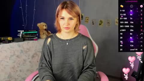 Snapshot of chaoka_ chatting on 03.06.25 Suzanna Snow online show from 03.06.25