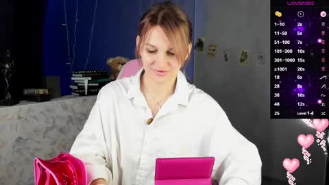 Snapshot of chaoka_ chatting on 03.09.25 Suzanna Snow online show from 03.09.25