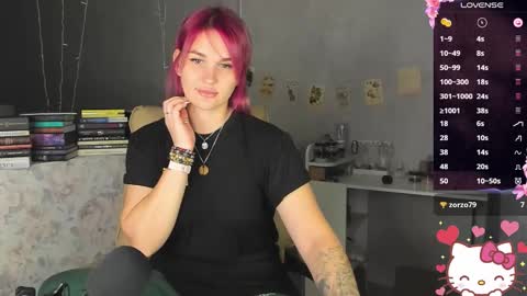 Snapshot of chaoka_ chatting on 09.30.25 Suzanna Snow online show from 09.30.25