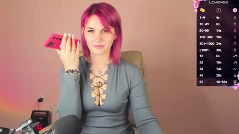 Snapshot of chaoka_ chatting on 10.21.25 Suzanna Snow online show from 10.21.25