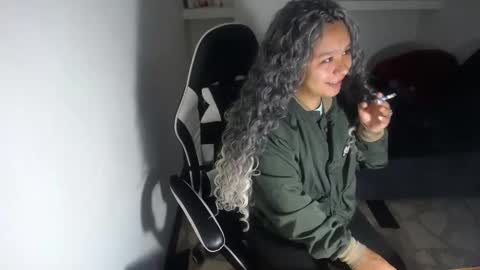 charis 2 online show from 12.22.25