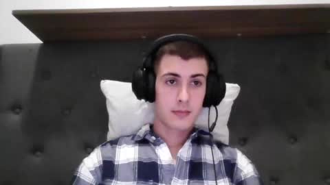 Snapshot of charismaticcharm chatting on 01.16.25 charismaticcharm online show from 01.16.25