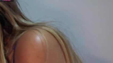 Allison kinky online show from 12.17.25