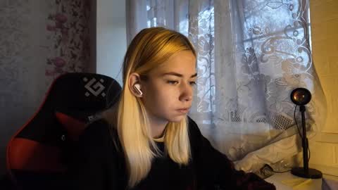 Nancy online show from 11.11.25