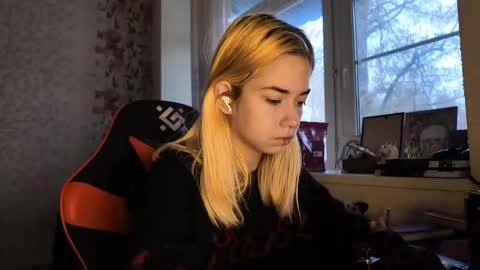 Nancy online show from 11.24.25