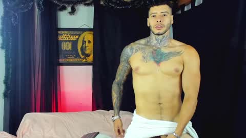 Snapshot of charless_dickenss chatting on 01.29.25 charless_dickenss online show from 01.29.25
