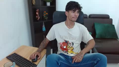 Snapshot of charlie_oconnor chatting on 01.29.25 Charlie oconnor online show from 01.29.25