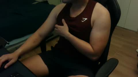 Snapshot of charliekkw chatting on 12.04.24 charliekkw online show from 12.04.24