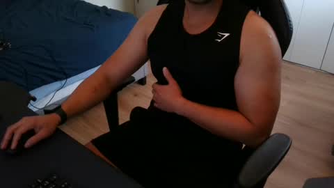 Snapshot of charliekkw chatting on 02.23.25 charliekkw online show from 02.23.25