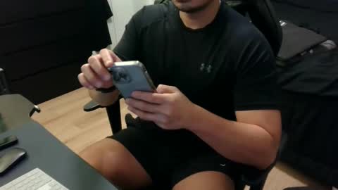 charliekkw online show from 01.08.26