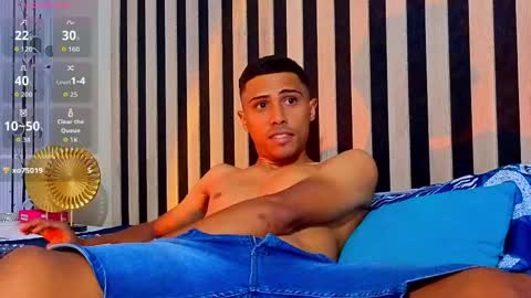 charlies_fox online show from 04.10.26