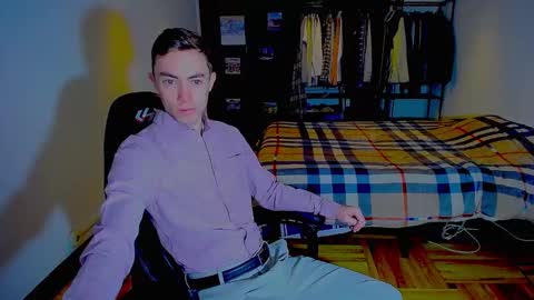 carlos reyes online show from 02.01.25