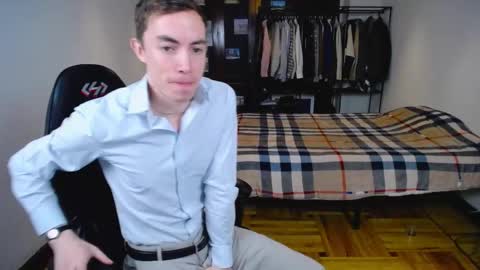 carlos reyes online show from 02.25.25