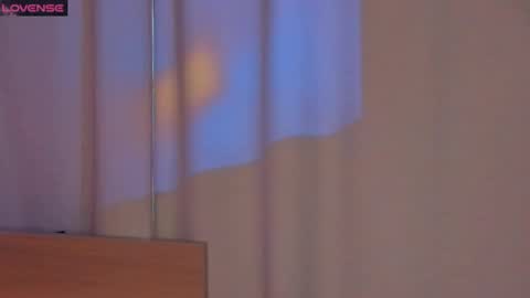 Yumi online show from 05.15.26