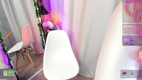 Snapshot of charloottee_1 chatting on 12.28.24 Char 3  Lets go for the 100 Thumb-Up   online show from 12.28.24
