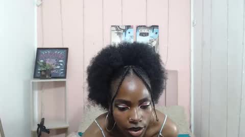 Snapshot of charlothcameronrs chatting on 02.25.26 charlothcameronrs online show from 02.25.26