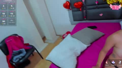 Snapshot of charlott_liam chatting on 02.18.25 charlott_liam online show from 02.18.25