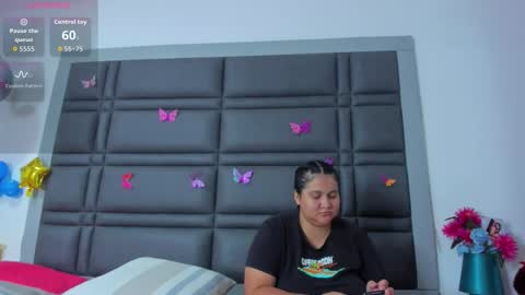 Snapshot of charlott_liam chatting on 09.18.25 charlott_liam online show from 09.18.25