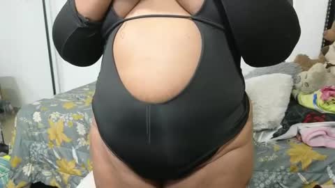 Snapshot of charlotte_027 chatting on 03.06.25 charlotte_027 online show from 03.06.25