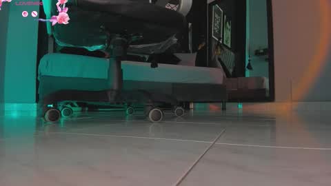 charlotte  grey online show from 02.12.26