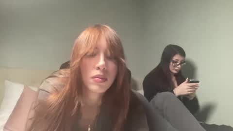 charlotte_blue2 online show from 12.01.25