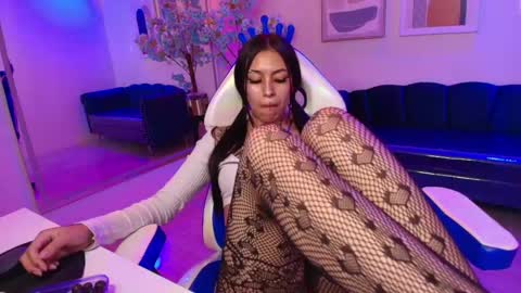 Charlotte online show from 02.02.25