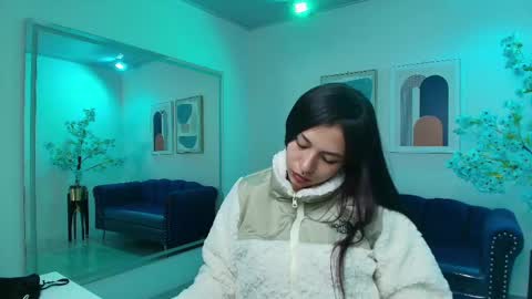 Charlotte online show from 03.05.25