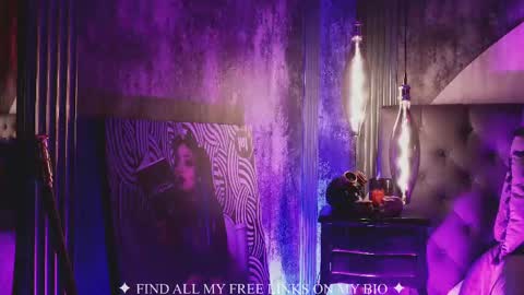 Charlotte online show from 04.07.26