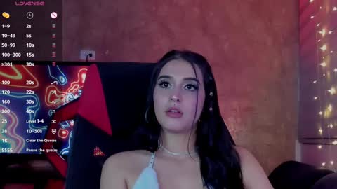 Snapshot of charlotte_greys chatting on 02.09.25 Charlotte online show from 02.09.25