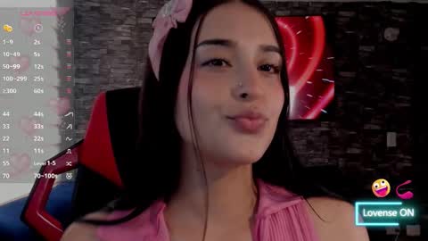 Charlotte  online show from 02.06.26