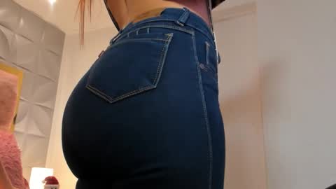 Charlotte Icee online show from 01.08.26