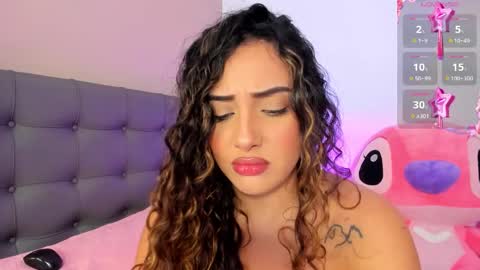 Snapshot of charlotte_jamees chatting on 09.27.25 Charlotte james online show from 09.27.25