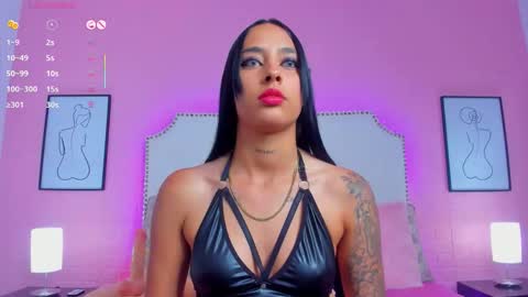 Snapshot of charlotte_kisss chatting on 11.15.25 Charlotte online show from 11.15.25