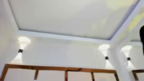 charlotte_line online show from 09.08.25