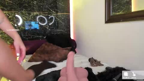 charlotte_line online show from 10.27.25