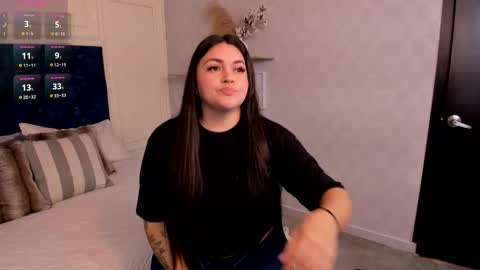 Charlotte Mayers online show from 11.29.25