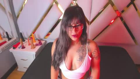 Snapshot of charlotte_owen19 chatting on 02.22.25 charlotte owen19 online show from 02.22.25