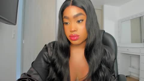 Snapshot of charlotte_tiller chatting on 02.24.26 Yuli online show from 02.24.26