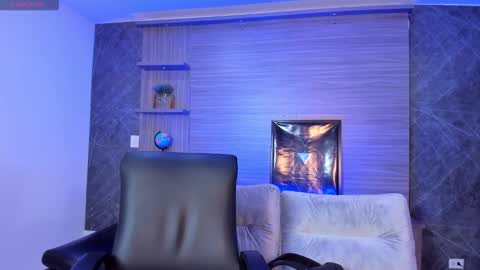 Charlotte  Everyday From 0700 to 1300 Col Time online show from 01.16.26