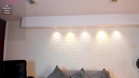 Charlotte  Everyday From 0700 to 1300 Col Time online show from 02.15.26