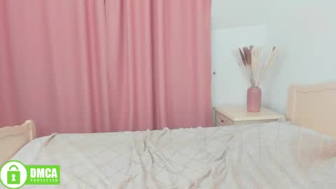 Charlotte online show from 12.12.24