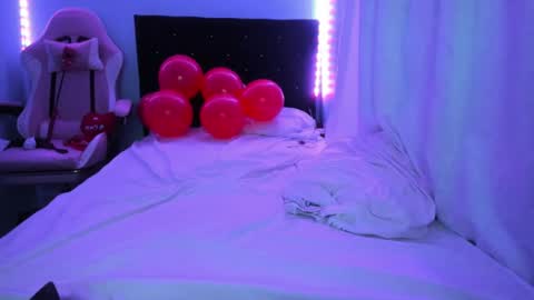 charlotte_xc online show from 02.15.25