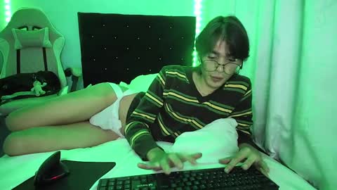 charlotte_xc online show from 02.15.25