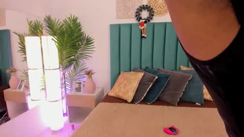 Charlotte Brandt online show from 12.22.25